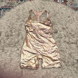 NWT skims swim cycle suit rose gold size medium